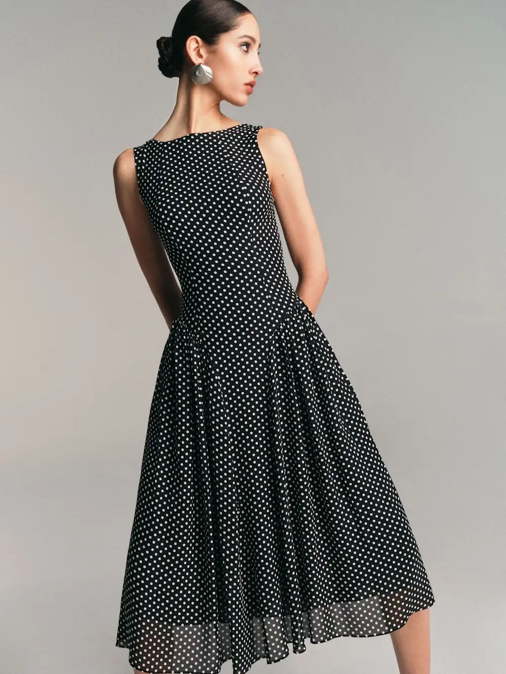 Reformation Midi Dress - Picture 2 of 12